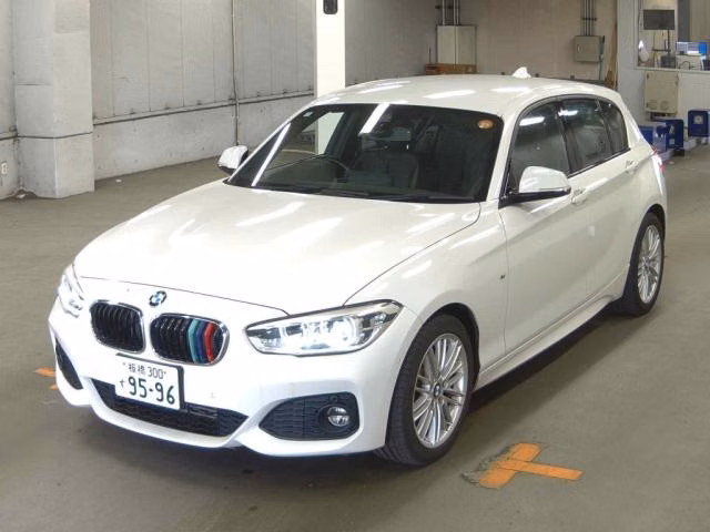 BMW 1-SERIES