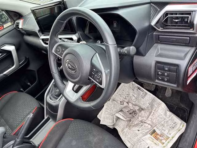 DAIHATSU ROCKY
