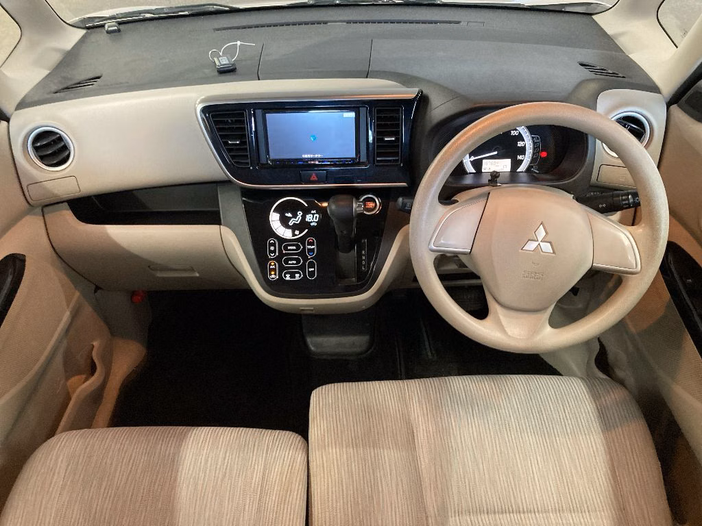 MITSUBISHI EK SPACE
