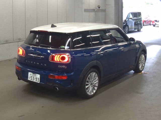 MINI CLUBMAN