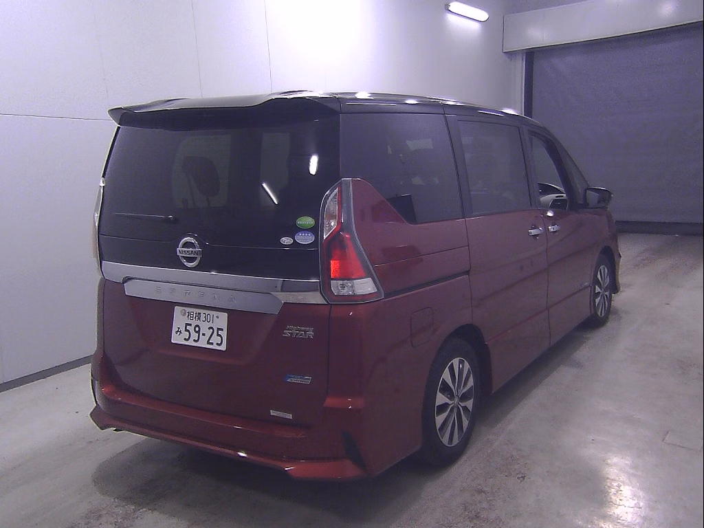 NISSAN SERENA