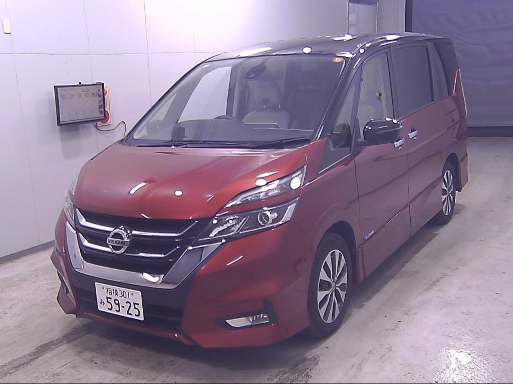NISSAN SERENA
