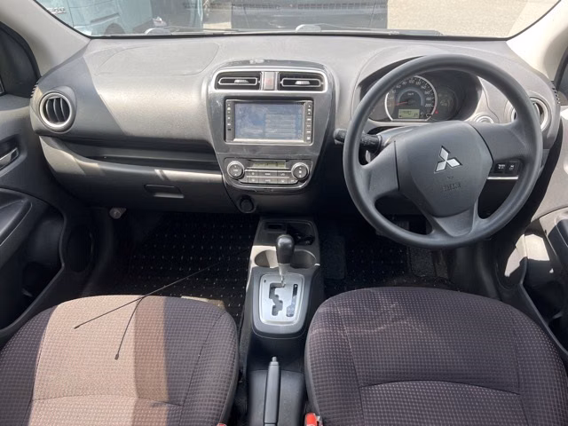 MITSUBISHI MIRAGE