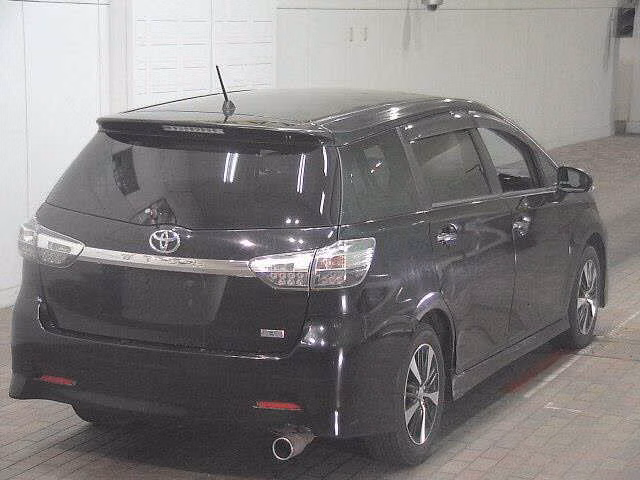 TOYOTA WISH