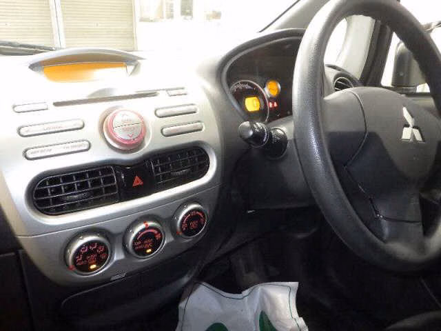MITSUBISHI I