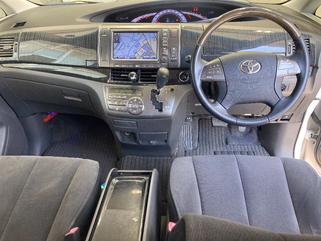 TOYOTA ESTIMA