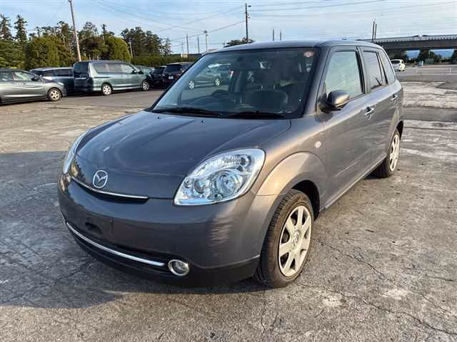 MAZDA VERISA