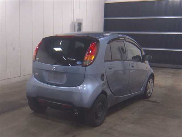 MITSUBISHI I