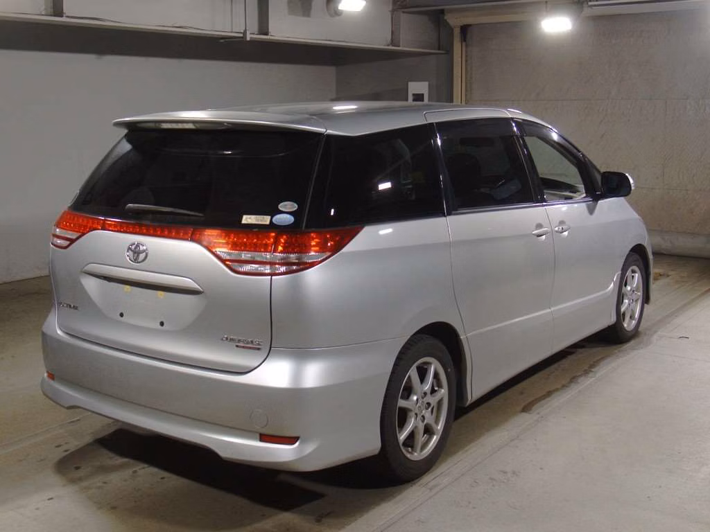TOYOTA ESTIMA