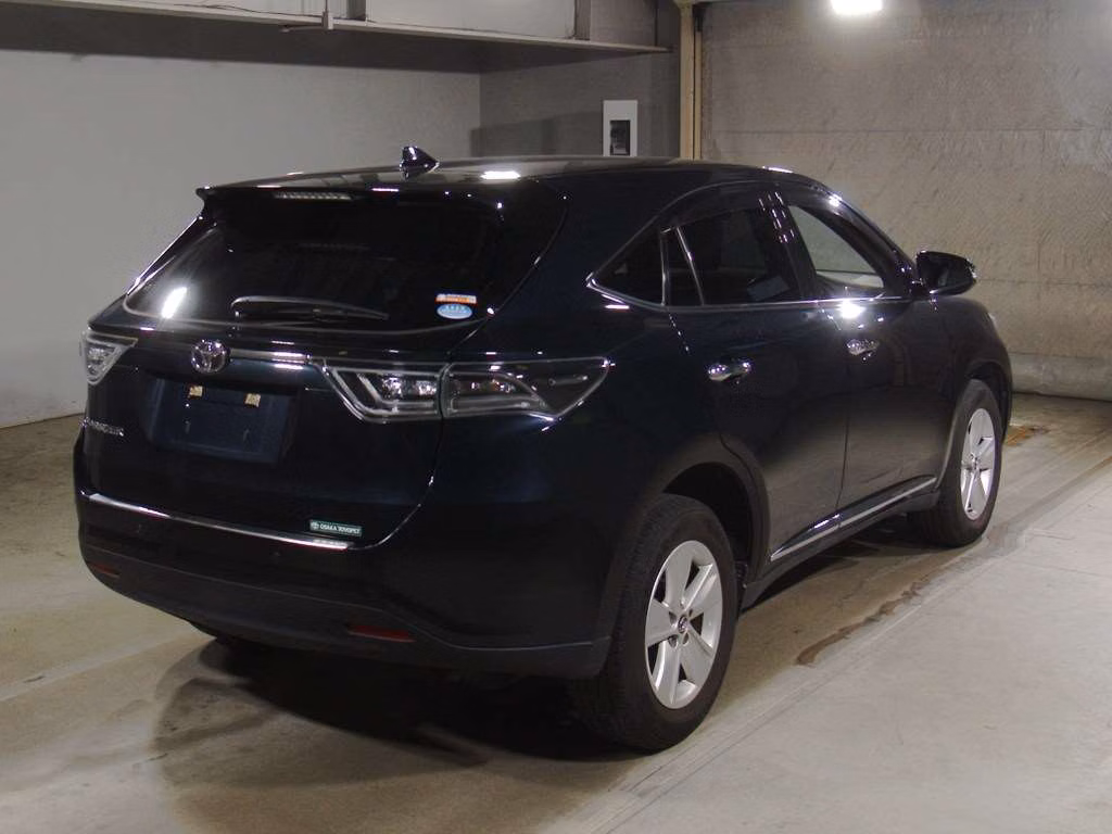 TOYOTA HARRIER