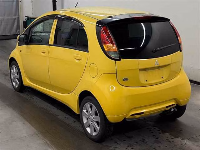 MITSUBISHI I