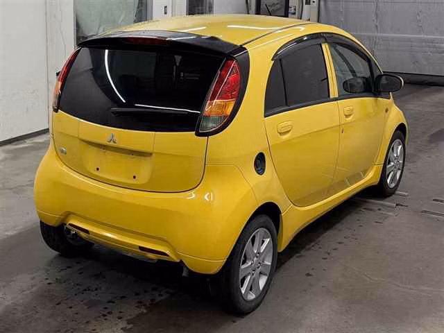 MITSUBISHI I