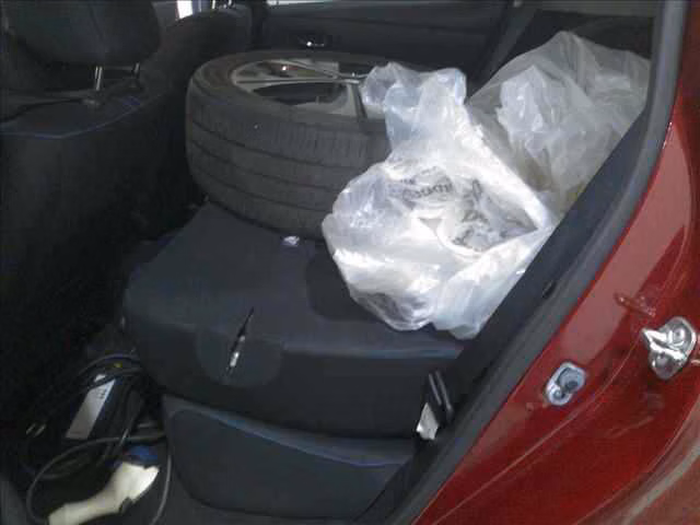 NISSAN LEAF