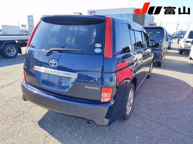 TOYOTA ISIS