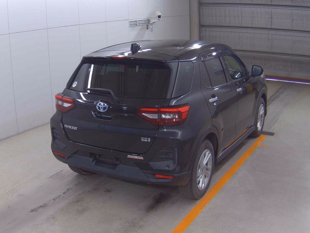 TOYOTA RAIZE