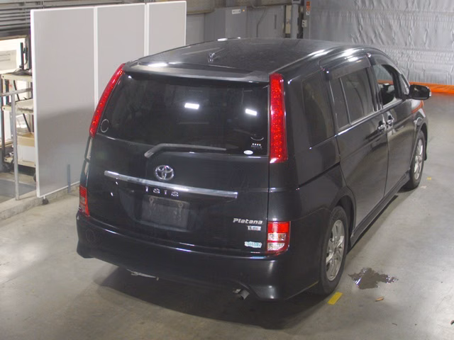 TOYOTA ISIS