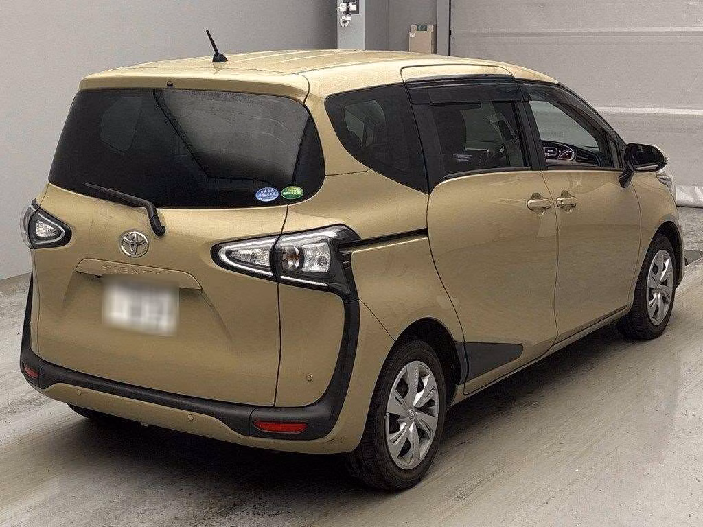 TOYOTA SIENTA