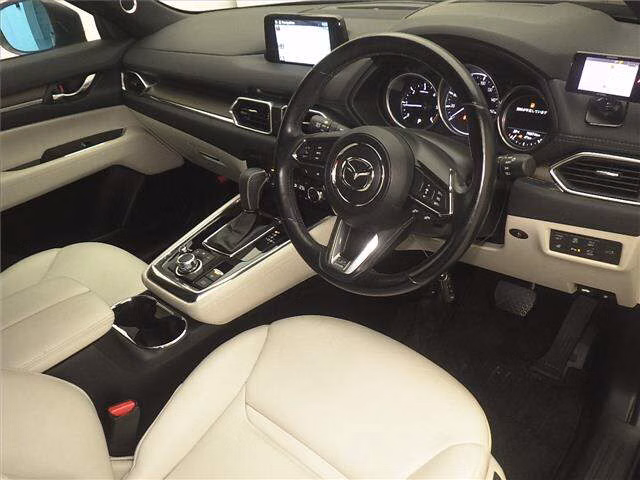 MAZDA CX-8