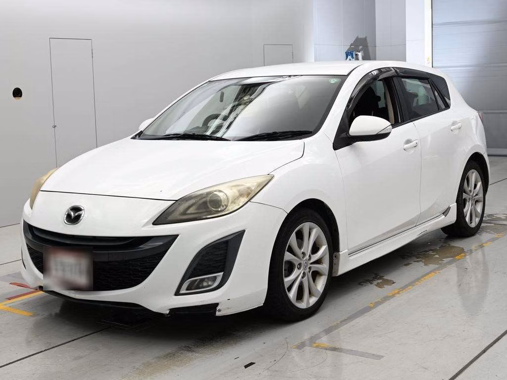 MAZDA AXELA