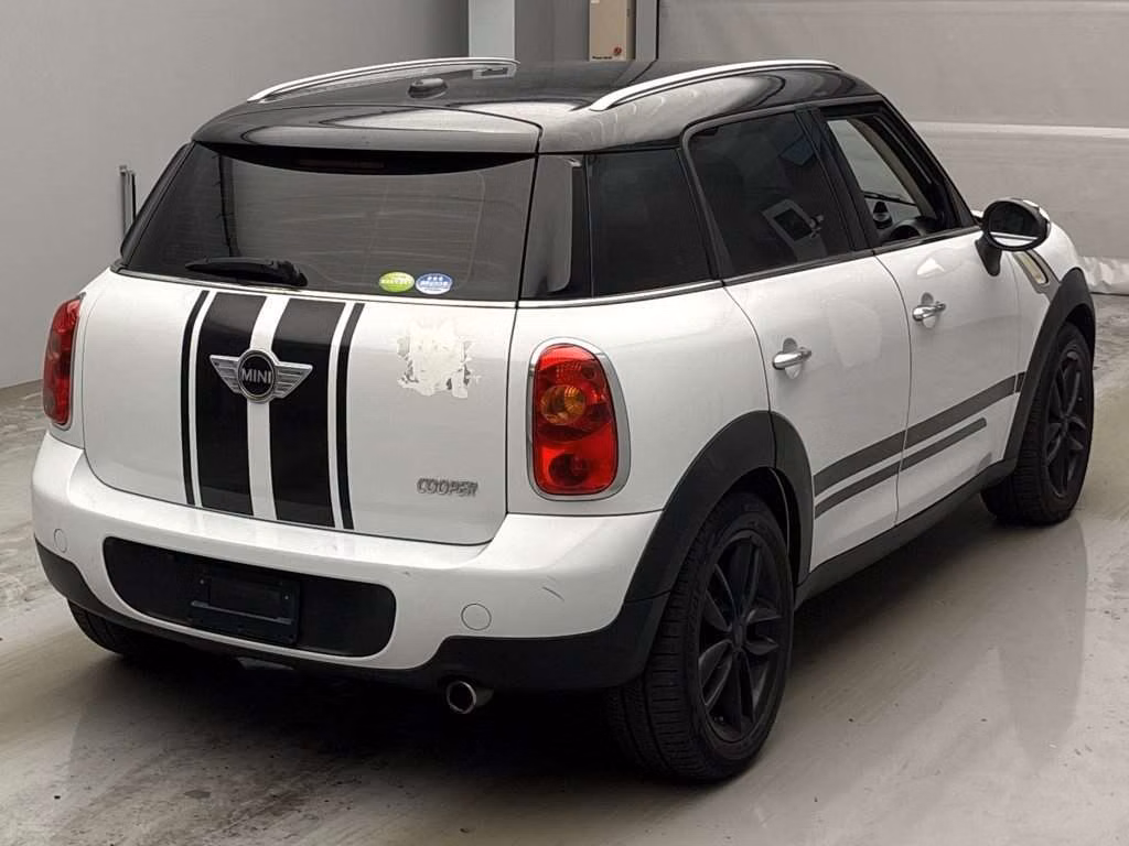 MINI CROSSOVER