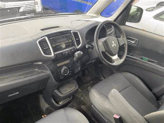 MITSUBISHI DELICA D:2