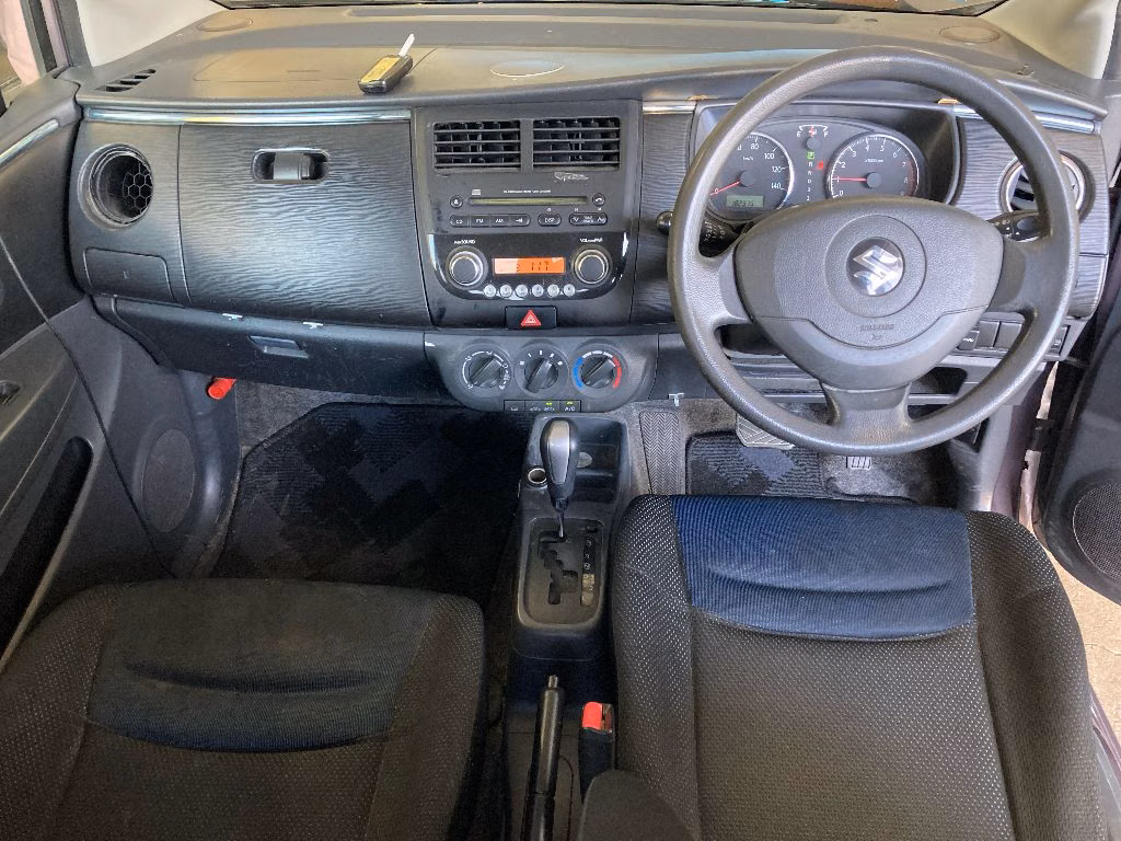 SUZUKI CERVO