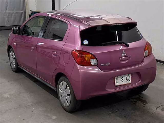 MITSUBISHI MIRAGE