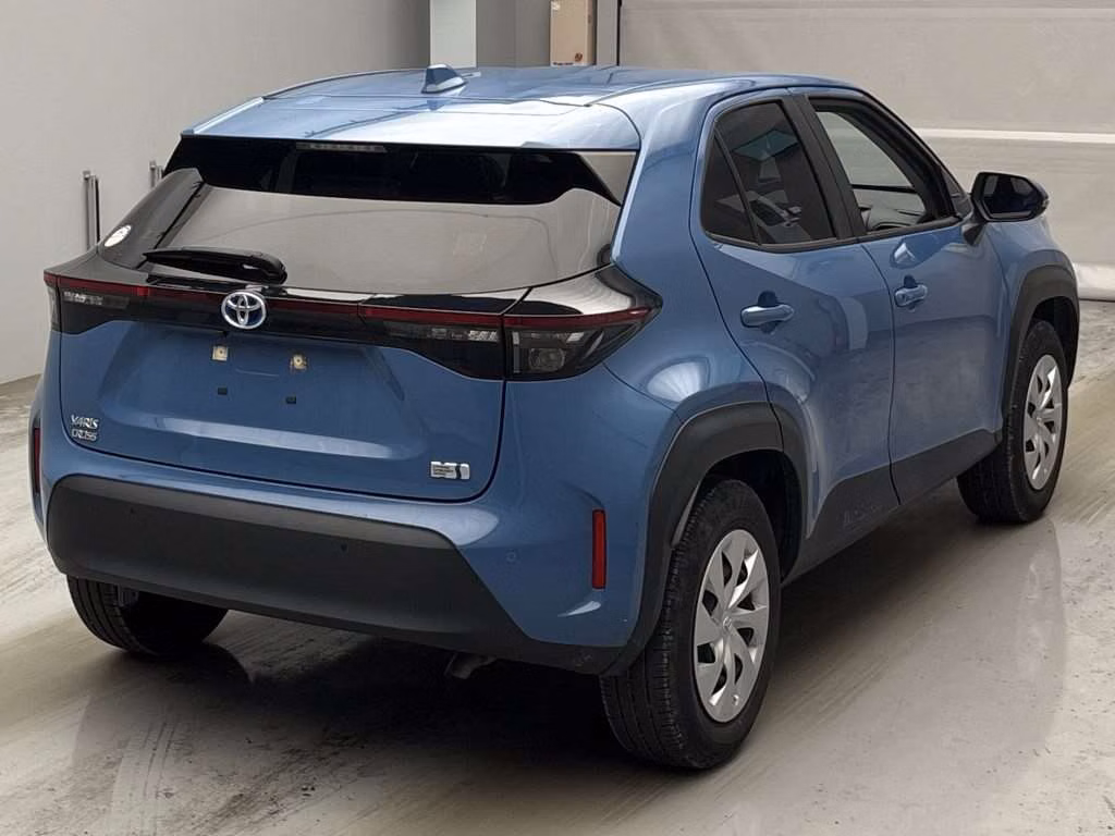 TOYOTA YARIS CROSS