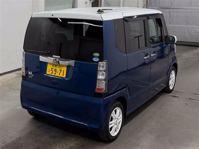 HONDA N-BOX+