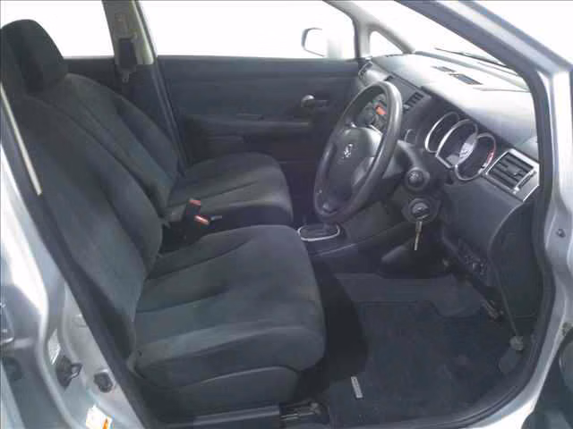 NISSAN TIIDA LATIO
