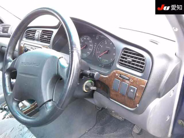 SUBARU LEGACY
