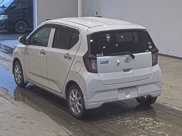 TOYOTA PIXIS EPOCH