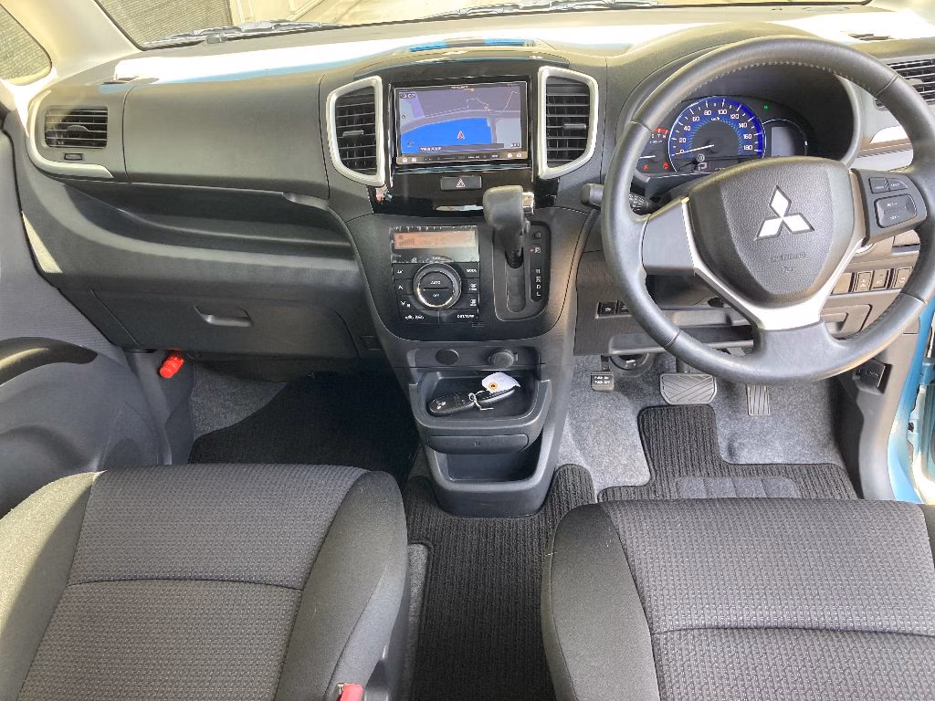 MITSUBISHI DELICA D:2