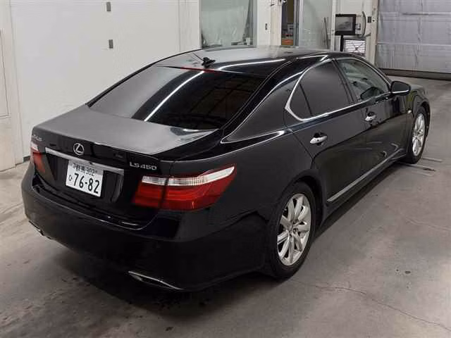 LEXUS LS460