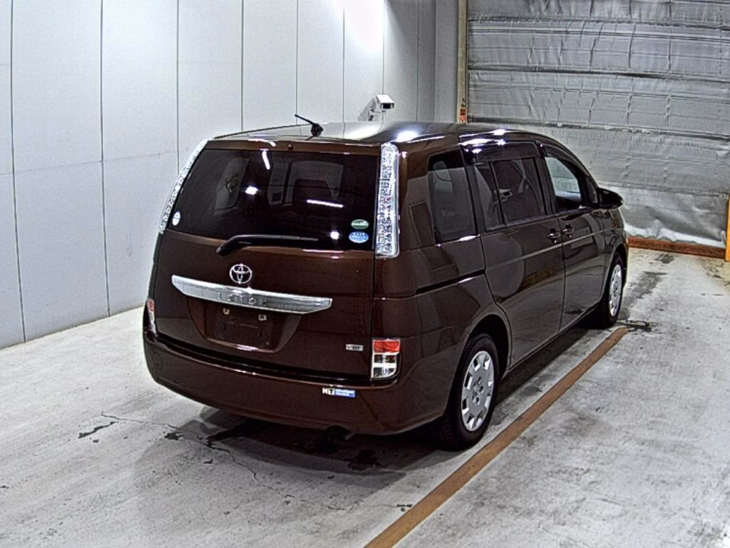 TOYOTA ISIS