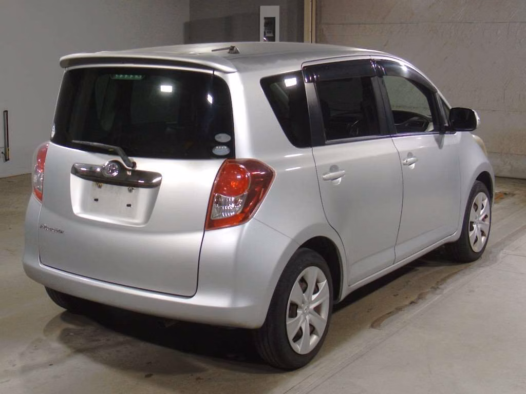 TOYOTA RACTIS