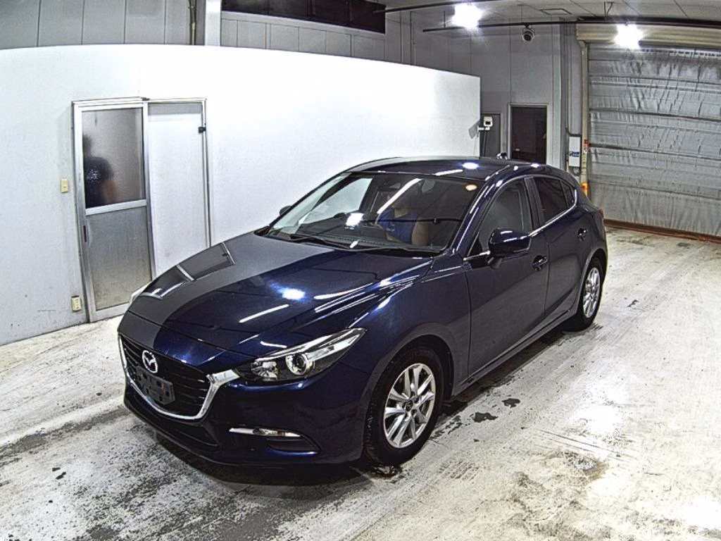 MAZDA AXELA