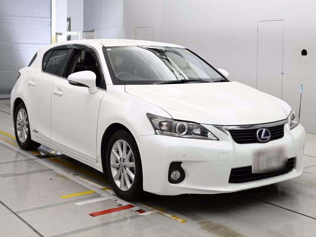 LEXUS CT200H