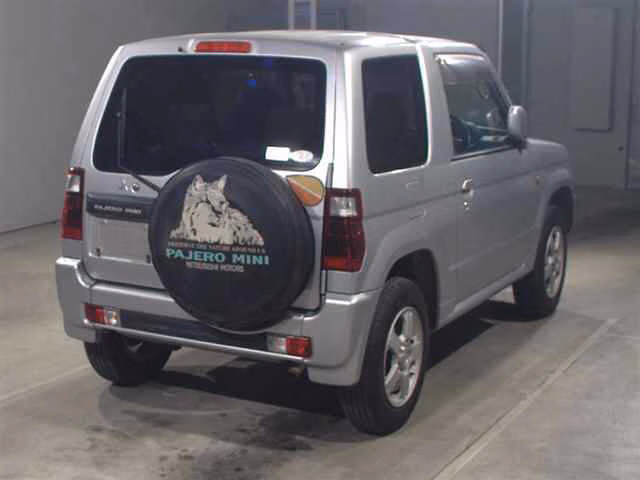 MITSUBISHI PAJERO MINI