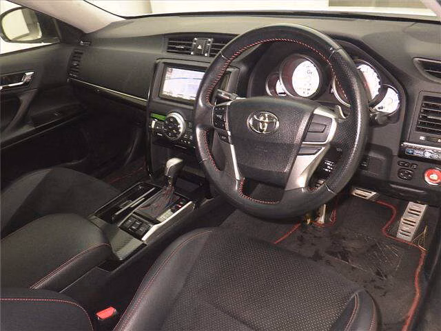 TOYOTA MARK X