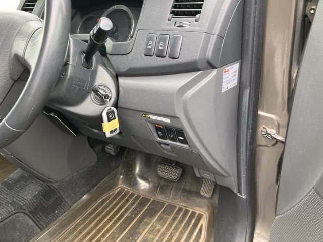 TOYOTA ISIS