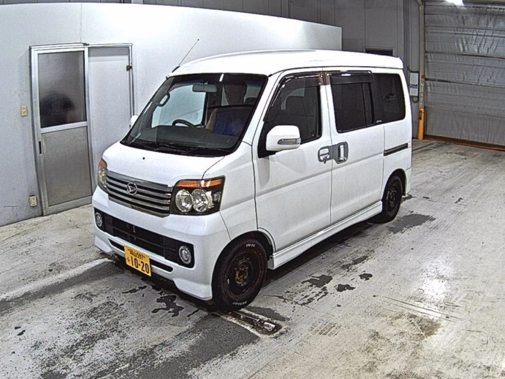 DAIHATSU ATRAI