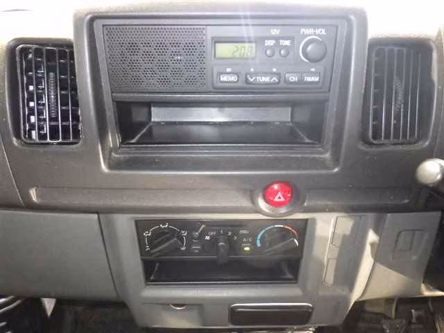 MITSUBISHI MINICAB