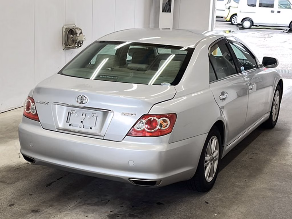 TOYOTA MARK X