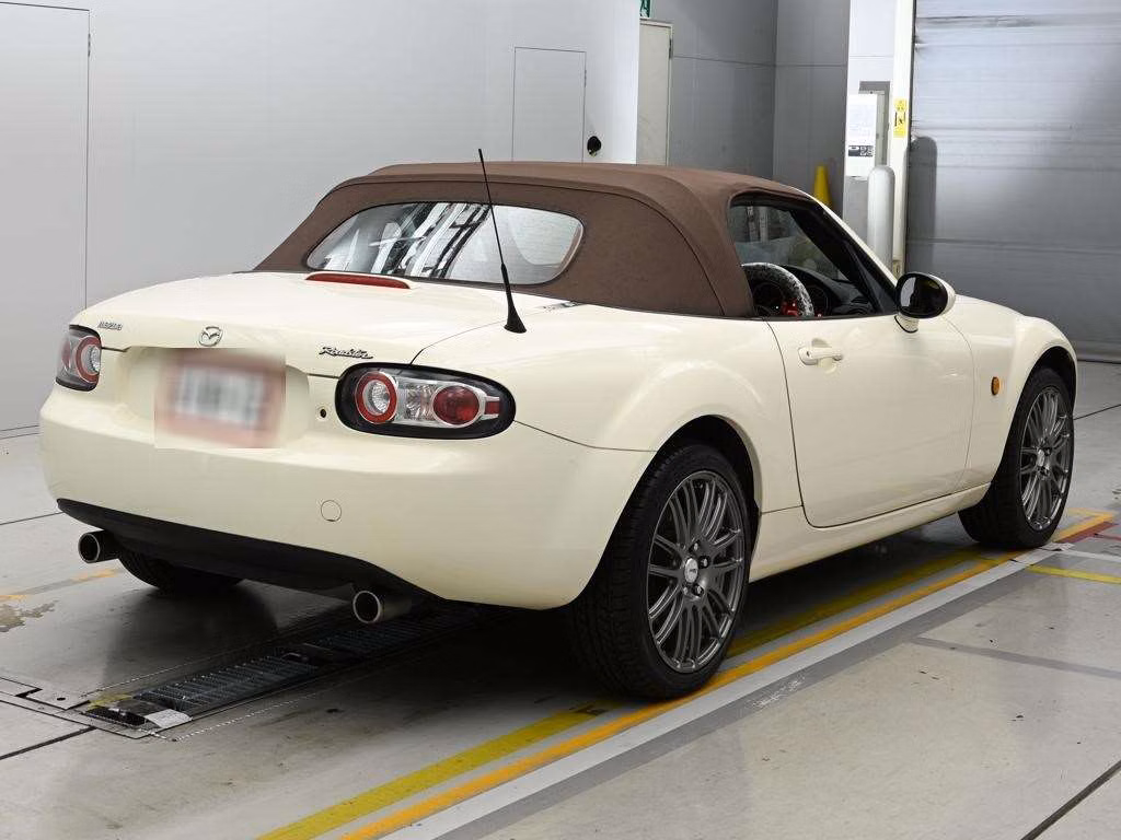 MAZDA ROADSTER