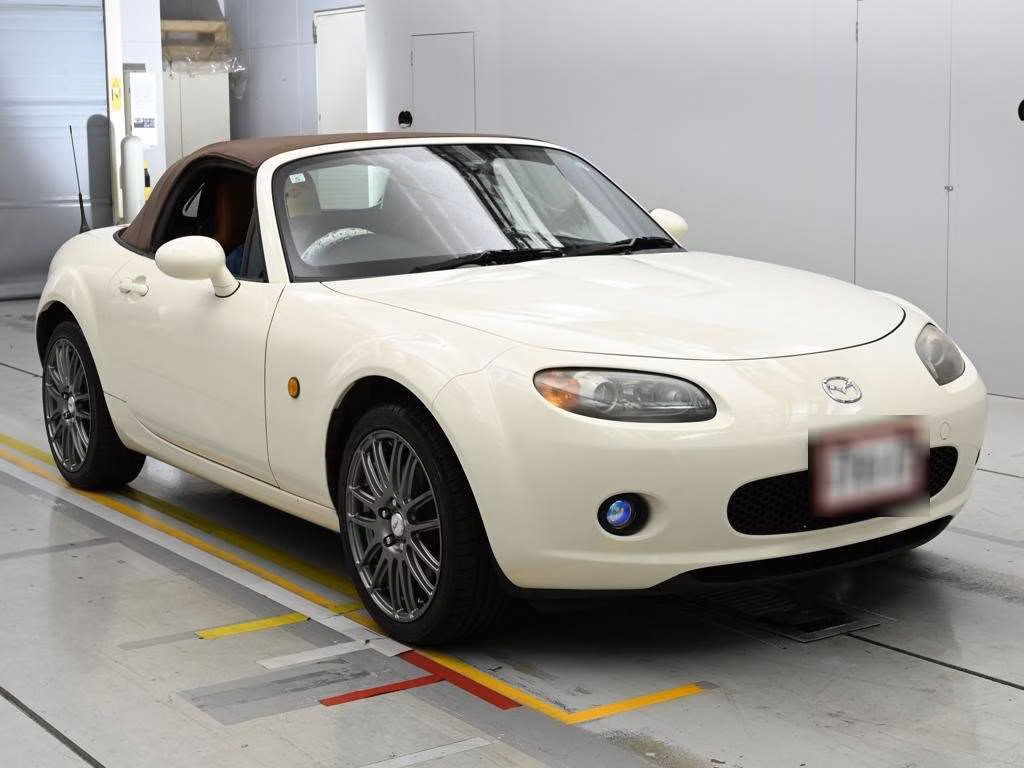 MAZDA ROADSTER