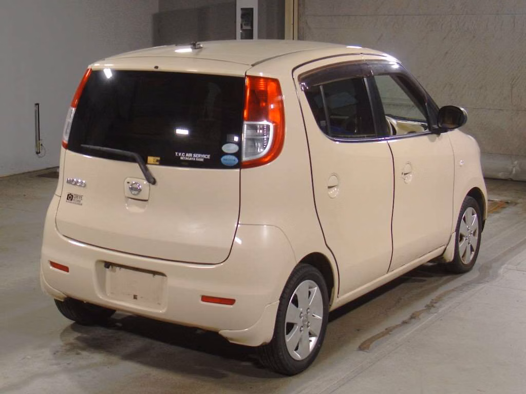 NISSAN MOCO