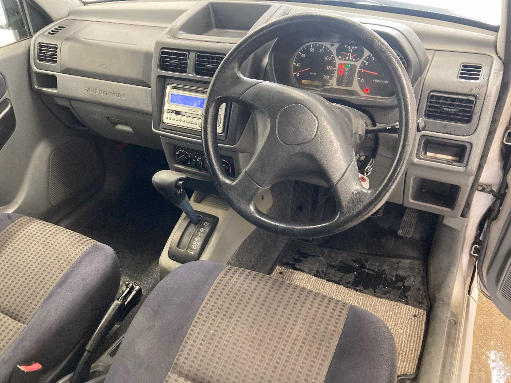 MITSUBISHI PAJERO MINI