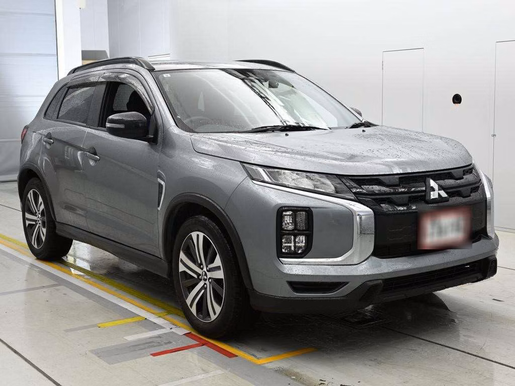 MITSUBISHI RVR
