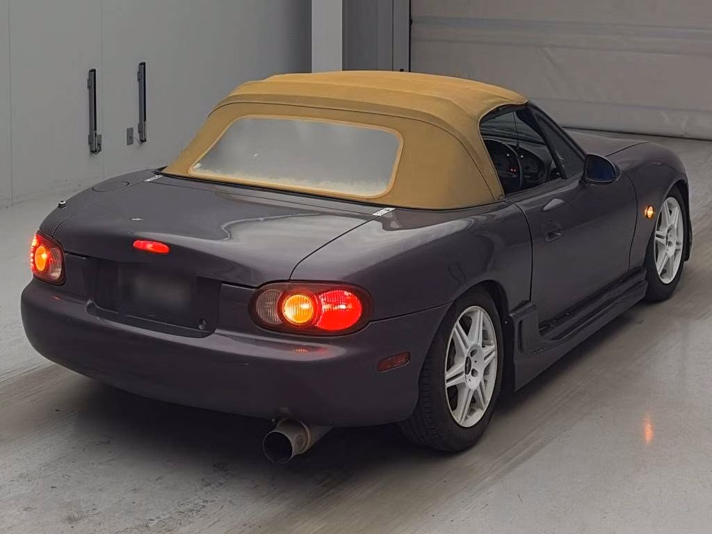 MAZDA ROADSTER